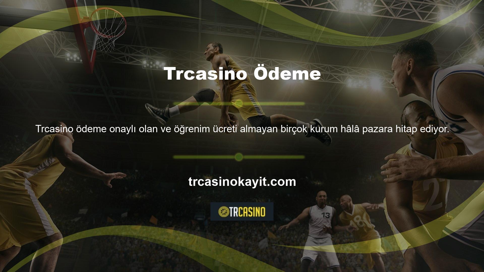 Finansal kuruluşlar zaman zaman alışılmadık teknolojiler kullanan ödeme sistemlerini devreye sokuyor ve üyelerini bu teknolojileri benimsemeye zorluyor, böylece bu teknolojileri kullanarak para çekmenin zor olduğu durumlarda kullanıcıları ödeme yapamayacak hale getiriyor